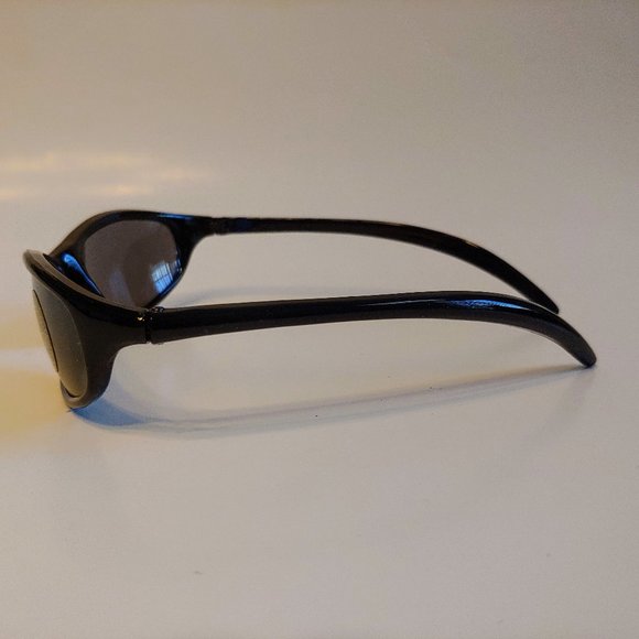 (NWT) Vintage 90's Plastic Oval Sport Wrap Sunglasses (S.Black) - Picture 2 of 4